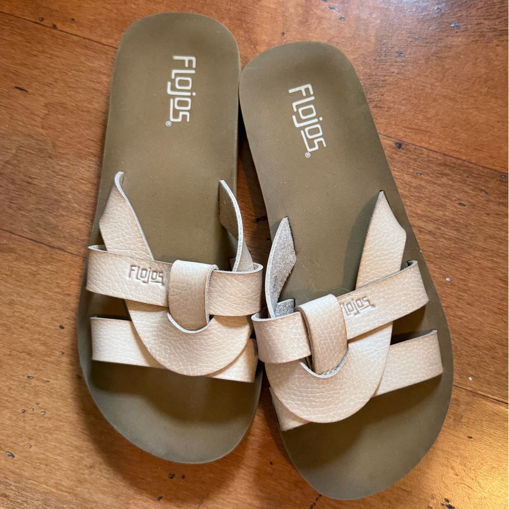 Flojos Womens Beige Woven Strap Slide Sandals Size 7